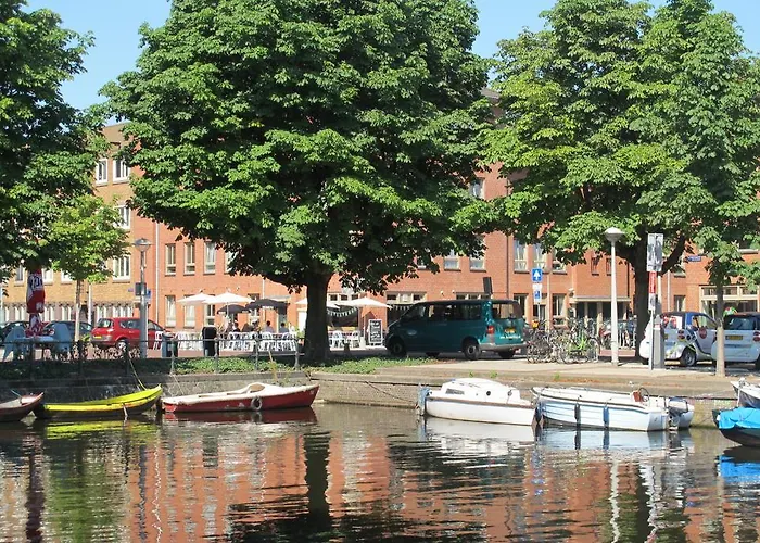 Wild Roses Hotel Amsterdam